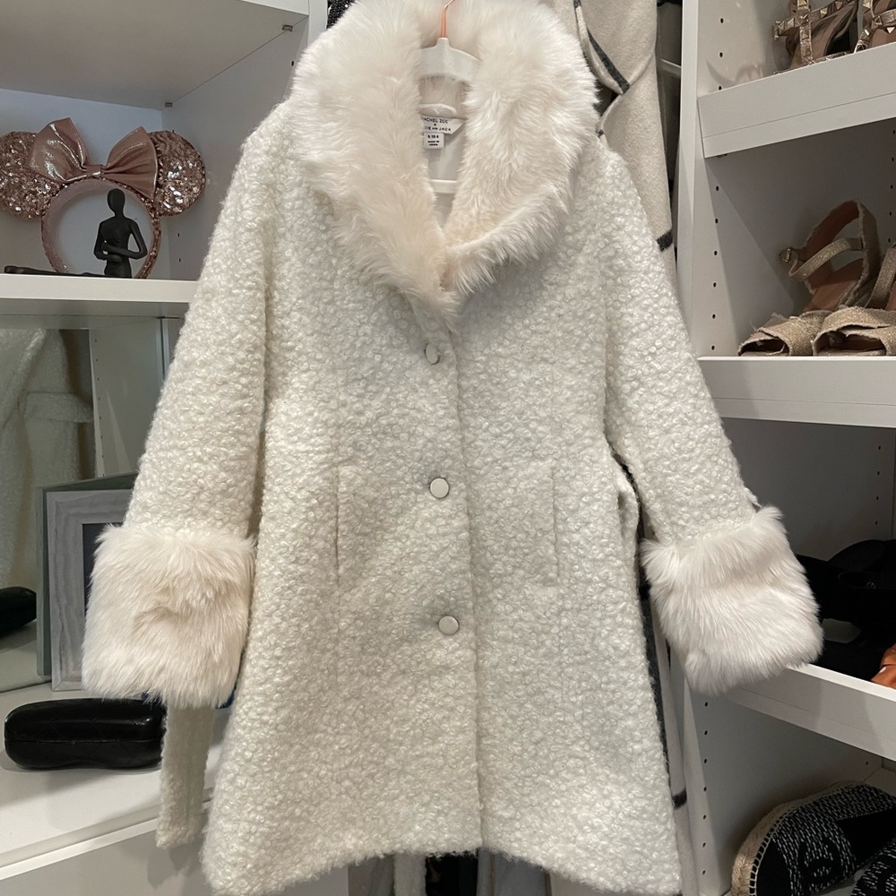 Janie and Jack White fur coat new without tags